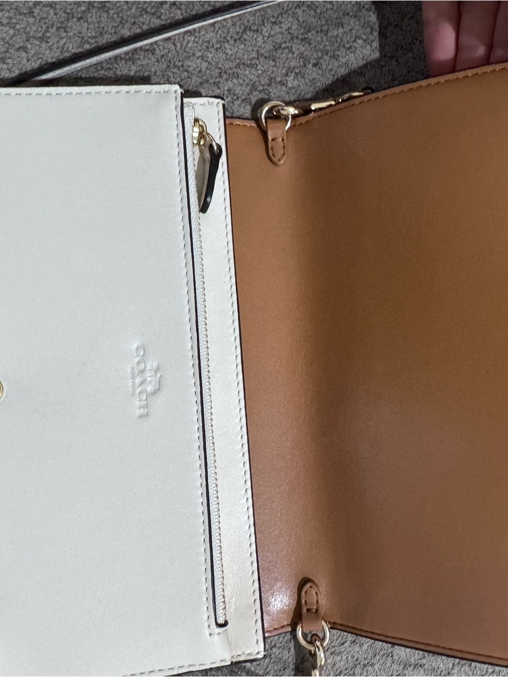 Coach White Floral Crossbody with Gold Logo - Picture 3 of 4
